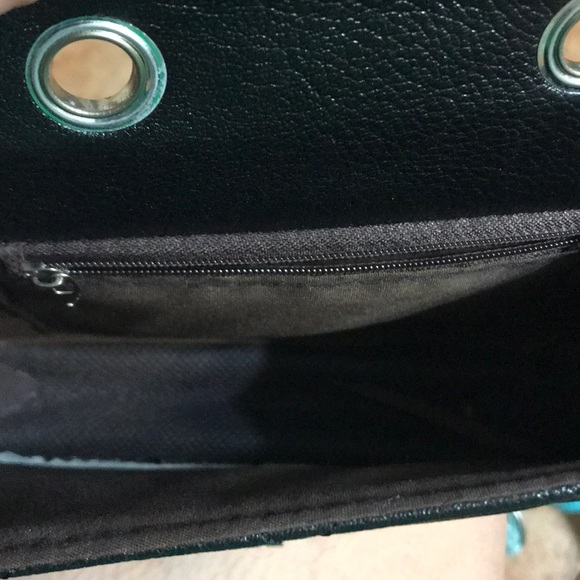 Purse - Picture 5 of 5